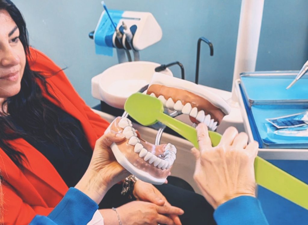 Quanto dura la pulizia dei denti