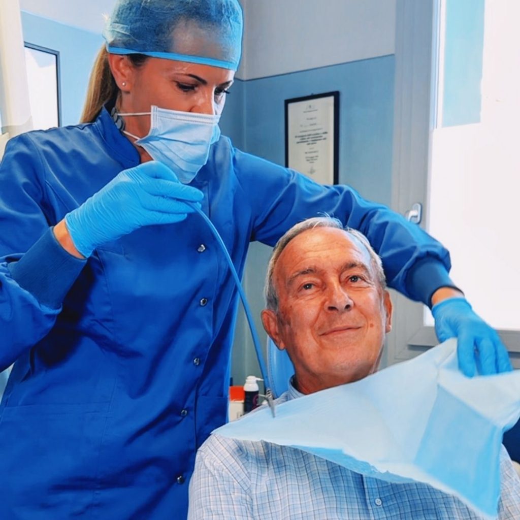 Sbiancamento 24 FOTO CI PRENDIAMO CURA DI TE - Dentista ad Alessandria