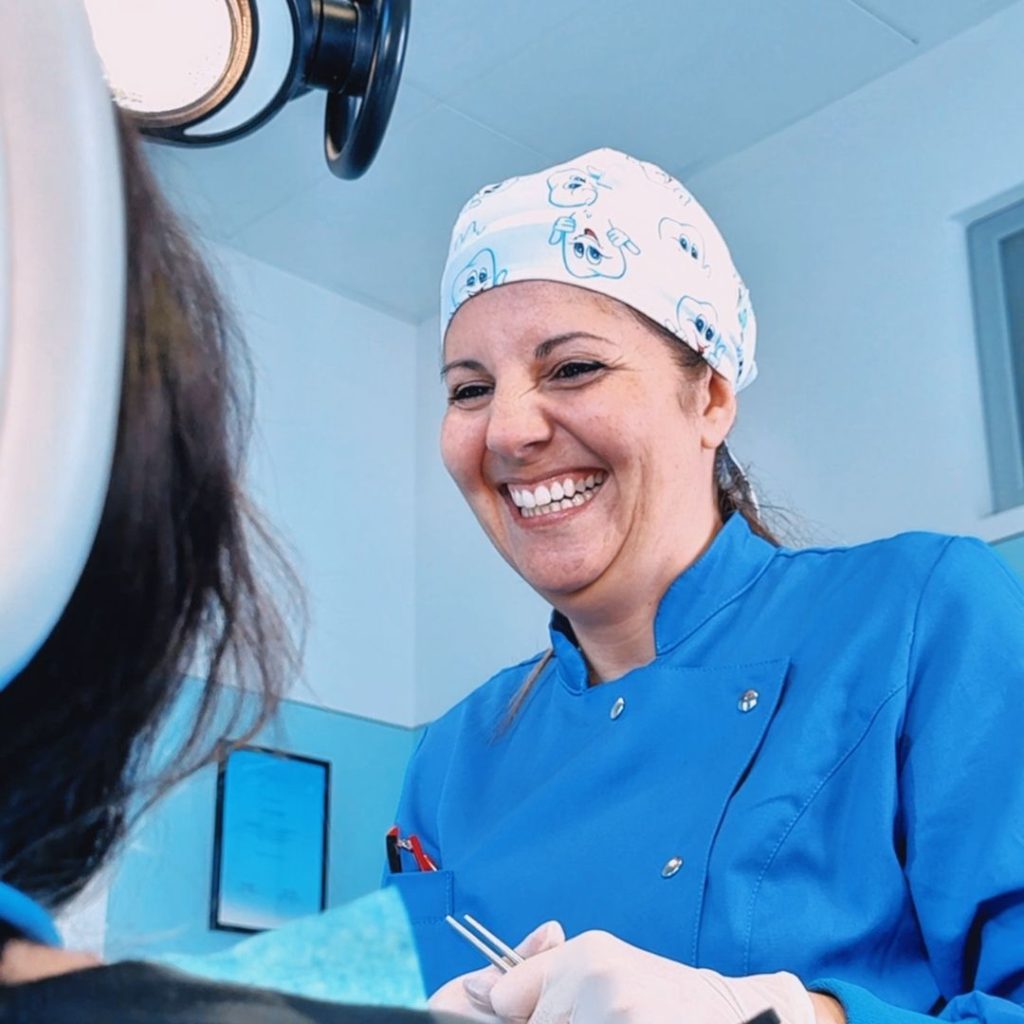 Sbiancamento 25 FOTO CI PRENDIAMO CURA DI TE - Dentista ad Alessandria
